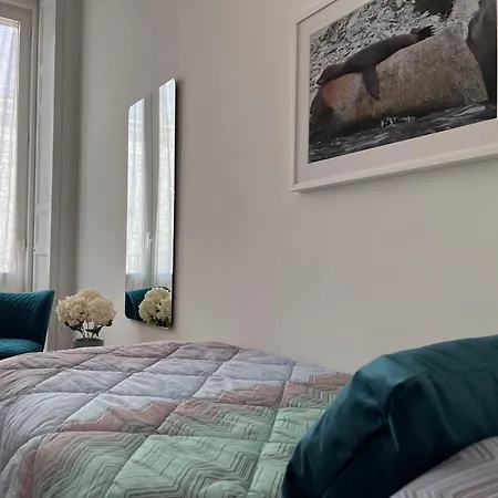 Apartment Palace *