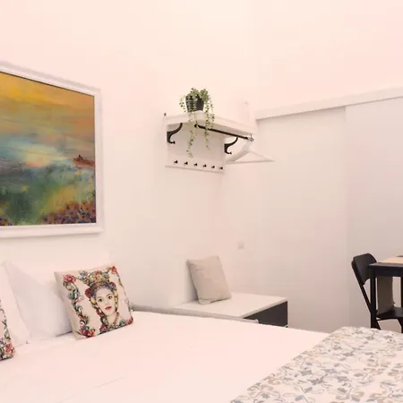 Apartment Palace