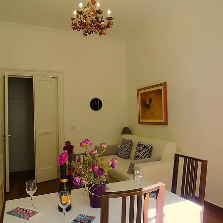 Apartment Palace
