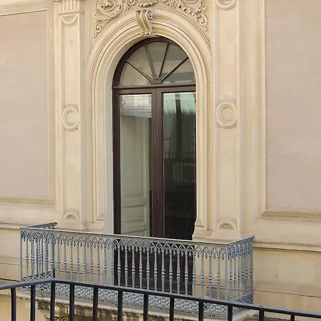 Palace Catania